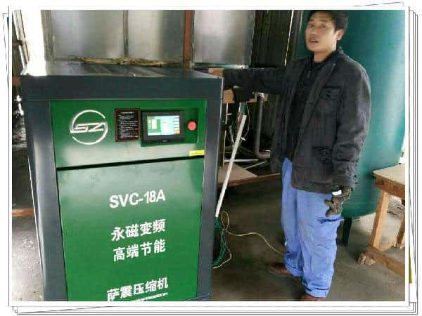 ����׃�l�Չ��C