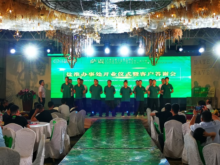 �}���k��̎�_�I-���ՈF�