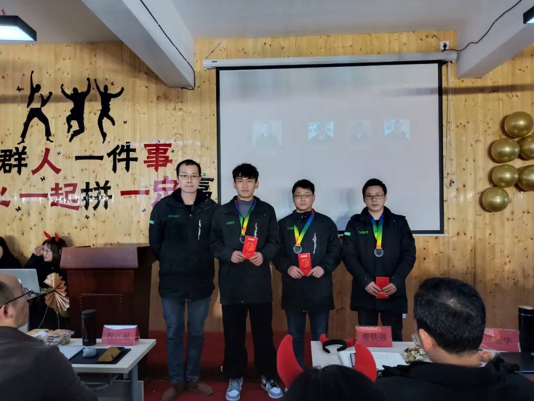 �_���g��