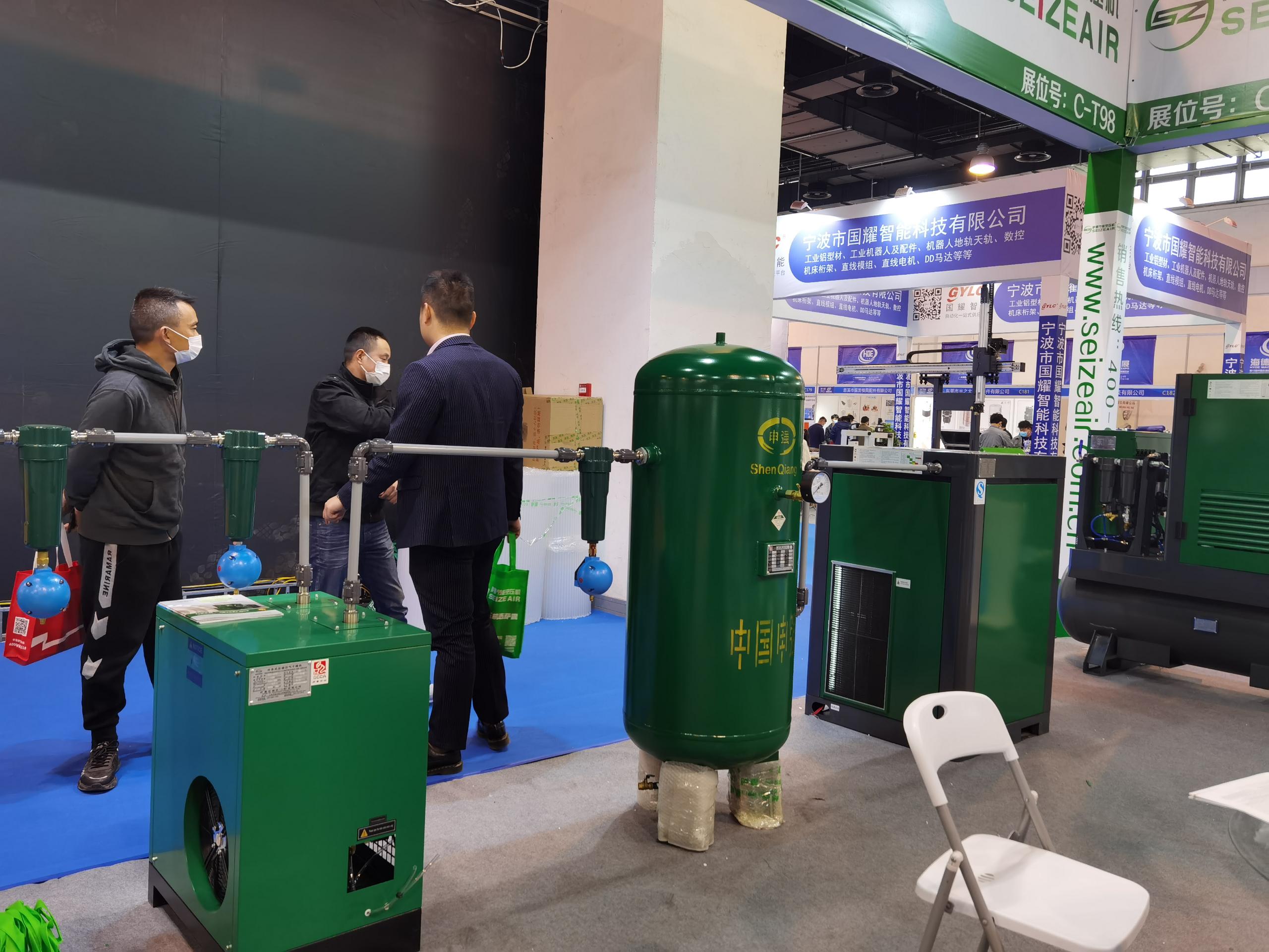 �_���ܿՉ��C