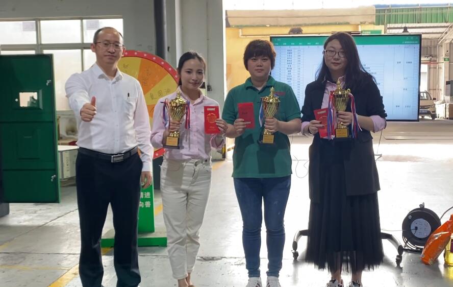 �e��ǰ���c�_�𿂽����̿���Ӱ